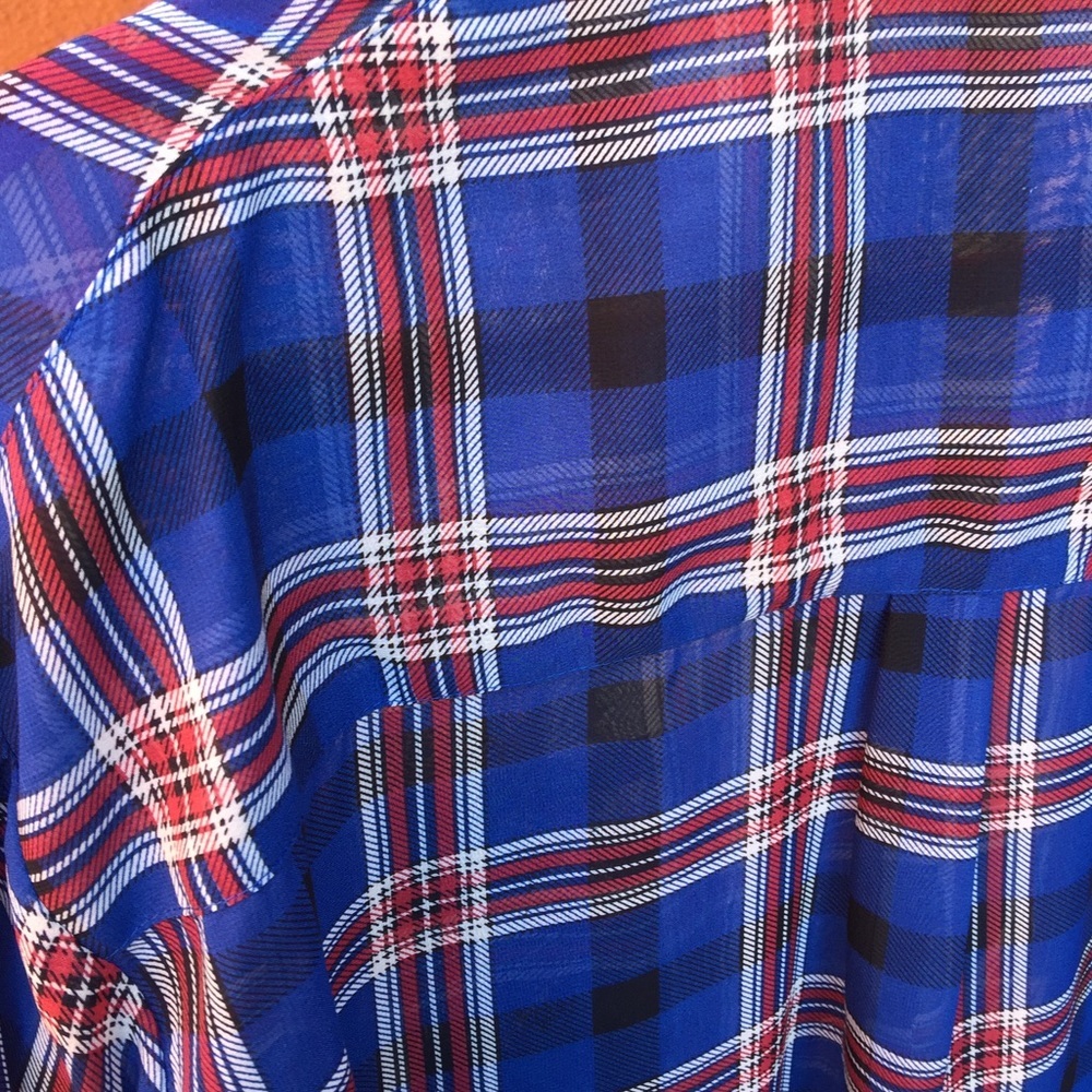 Umgee blue and red plaid top - Picture 6 of 6